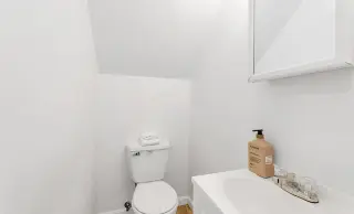 Comfortable Rental With Flexible Space