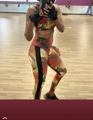 Ropa deportiva para mujer