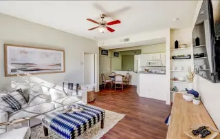 ¡Apartamentos de 1 y 2 Recámaras Disponibles!