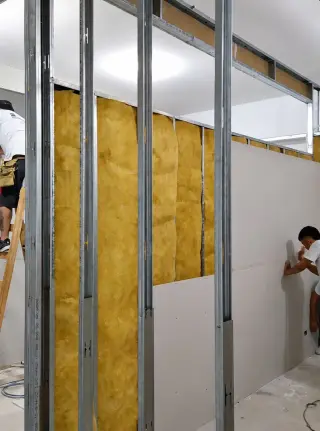 Refaccion, construccion, instalaciones Consorcios y particulares.