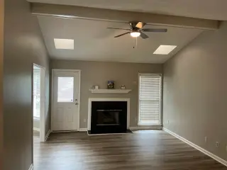 Casa en alquiler en Las Vegas, 3 habitaciones y 2 baños.