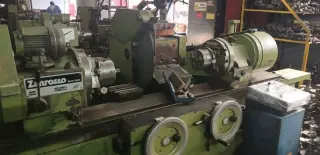 Cigueñalera Italiana de dos mts. Buena