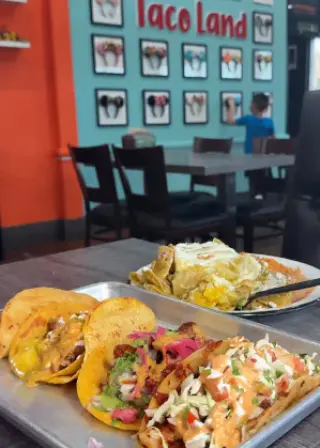 ¡Forma parte del equipo de Tacoland hoy mismo!