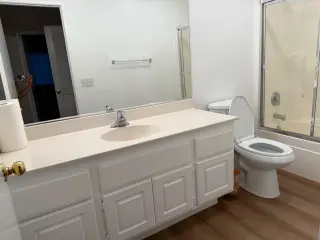 RENTA DE CUARTO EN LAKE ELSINORE