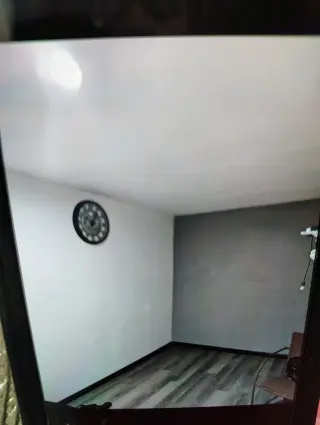 Hola tengo una recamara en renta por $459