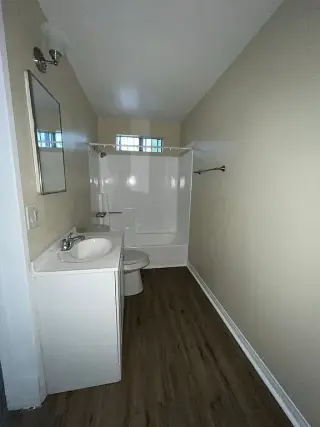 2 BEDROOM FOR LEASE