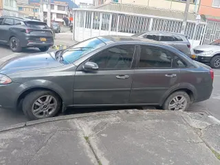 Servicios de Alquiler de Autos Disponibles