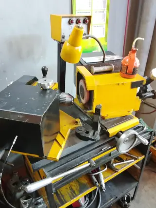 Otro Taller De rectificado  De Motores