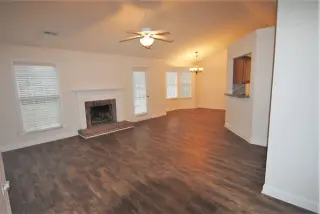 🏡 Beautiful 3-Bedroom, 2-Bathroom Home for Rent!
