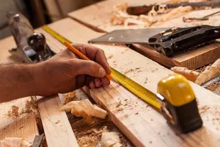Carpenter / Furniture Builder