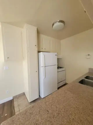 Cozy 1-Bedroom and 1-Bathroom