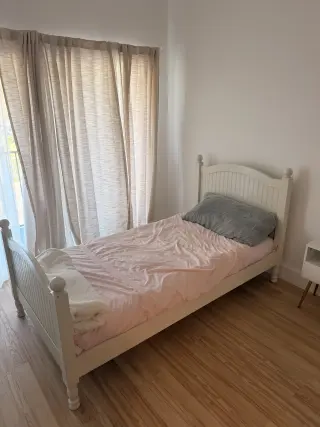 Room for Rent!