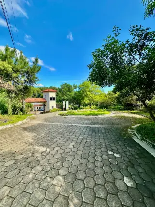Terrenos para construir en Santa Ana dentro de residencial privado