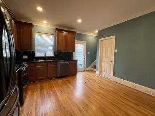 single family home in a conducive neighborhood
