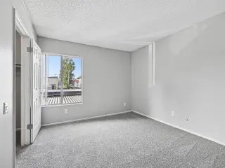 2 Bed Apt in Garden Grove