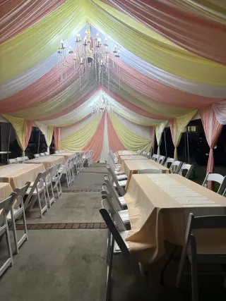 DRAPES EN CARPAS