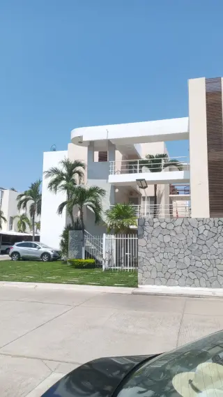 En venta departamento boulevar aeropuerto