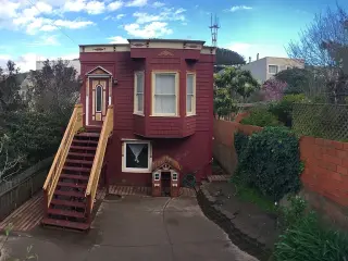 Available to move in from November 1st.