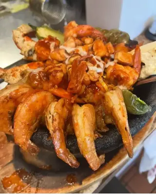 AYUDANETE DE MESERA
