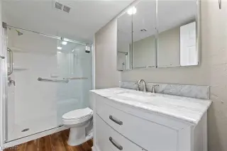 Casa 3 Recámaras/3 Baños, 1,840SF (89121) ¡Garage para 2 Carros y Patio Privado!