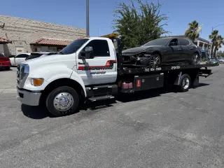 Los Papes Towing LLC