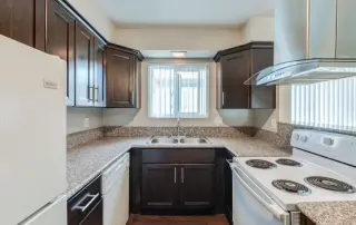 2 Bedroom Apt in Riverside