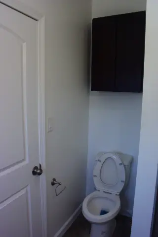 Apt in South Gate
