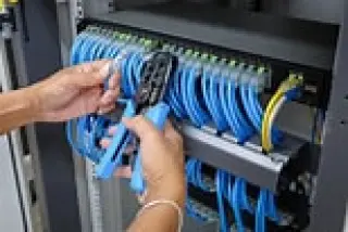 TECNICO INSTALADOR DE CABLES