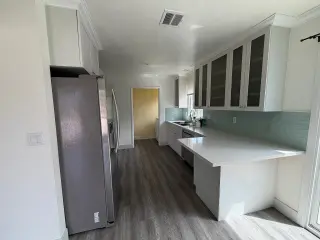 Spacious comfortable stainless steel home