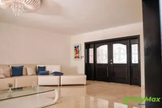 Mansión de Lujo en Venta o Alquiler en Arroyo Hondo II