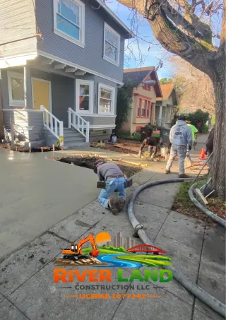 River Land Construction INC
