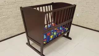 Cuna arcoíris con colchón