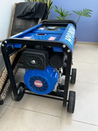 Generador Hyundai de 9.5 kW - Fuente de Energía Confiable