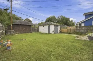 4044 N 40th STREET, Milwaukee, WI 53216