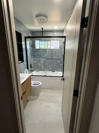 Busco trabajo de Contruccion
