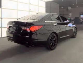 🔥 2013 Hyundai Sonata $2200 EFECTIVO - Título Limpio, Aire Frío✅ Económico
