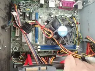 Restablecemos computadoras,laptops,etc.