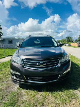 🚙 Traverse 2017 / 📄 Título limpio y en Mano✋🏽/ 💲3.900 Cash