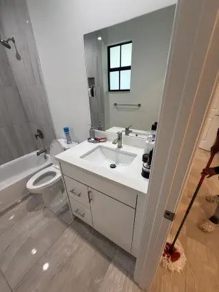Flor reyes cleaning services