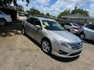 🚨🚨SUPER ECONÓMICO. Ford Fusion SE 2012. 💲2.400 CASH!! 🛣️ 95.000 Millas