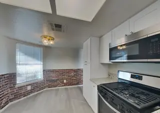6504 Wheelbarrow Peak Dr, Las Vegas, NV 89108