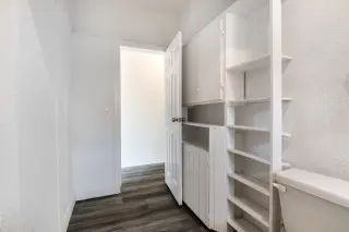 Estudio Amueblado en South-Central - Todos los Servicios Incluidos