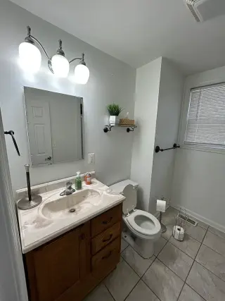 Hermosa propiedad de 3 habitaciones y 3 baños disponible para alquilar.
