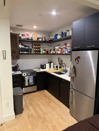 Cozy furnished 1bed/1bath in Greenwich Village is ready for immediate move-in