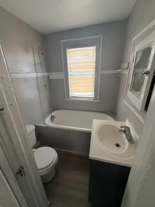 2 bedrooms apartment (Lower)