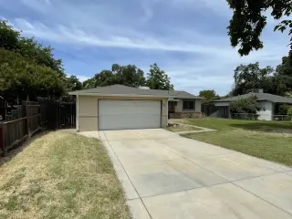 Single Family house looking for immediate move in