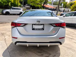 Nissan Sentra S 2023 Gris - Santiz Autos
