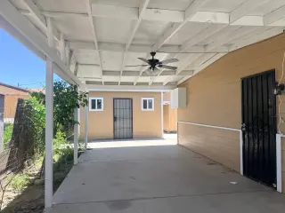 CASA DE RENTA- YA DISPONIBLE!