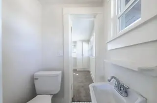 Stylish Apartment in Great Location