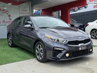 Kia Forte LXS 2020 Gris - Santiz Autos
